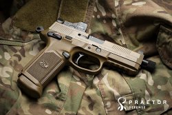 everyday-cutlery:  FNH USA FNP .45 Tactical