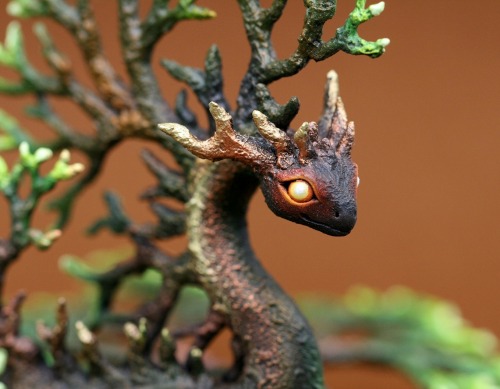 sosuperawesome:Tree DragonDemiurgus Dreams on Etsy 