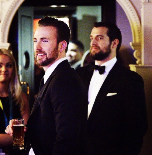 ramblingsofacuriousfangirl:Our two delicious men together in the same room.  Chris and Henry sandwich anyone?  Courtesy of @ bafta on Instagram.  Threesome, did you say?