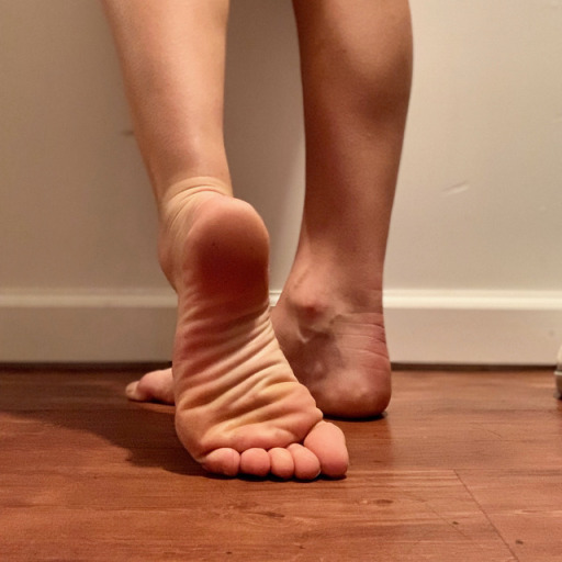 gracefulgracexo:What’s your weakness soles
