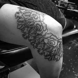 fuckyeahtattoos:  This is a tattoo of my mandala art, wonderfully done by the amazing Charlie C. The photograph is also taken by him.You can find us both on Instagram:@BeinKemen@CharlieCTattoo