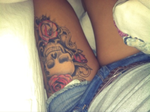 XXX yungmsaudrey:  i love my thigh tatt photo