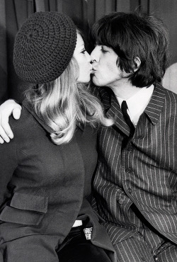 the60sbazaar:  Pattie Boyd and George Harrison