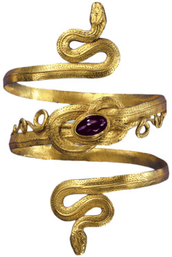 coolartefact:  Gold bracelet with garnet, Greek-Hellenistic period, 3rd-to-2nd century B.C.  Source: http://imgur.com/LKVc2aT 