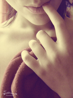 yesiamhisgoddess:Wanna play?
