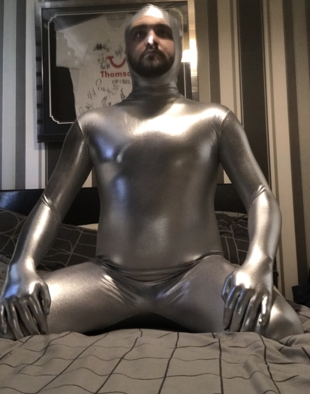 oliverpatterson01-blog:Unit-4249 belongs on its knees in submission to its Master @codydoyleunit this Units programming is to serve and obey and to bring pleasure Obey KneelSubmitComplyServePleasePerfect unit!