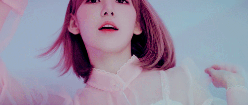 yuenas:IZ ONE (아이즈원) - Buenos Aires MV Teaser 2