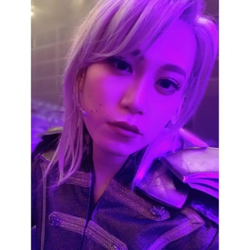 It really bugs me when someone refers Sanada Reo (Kunzite from Super Live) as a man. Trans women are