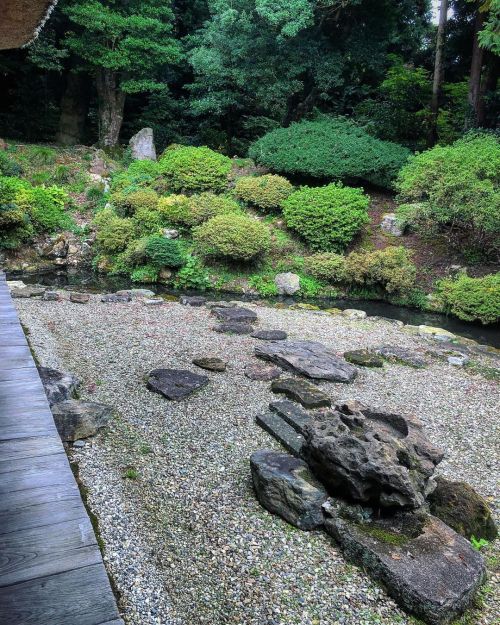 時国氏庭園 [ 石川県輪島市 ] Tokikuni House Garden, Wajima, Ishikawa の写真・記事を更新しました。 ーー大納言 #平時忠 を祖とする平家の末裔の、江戸時代初