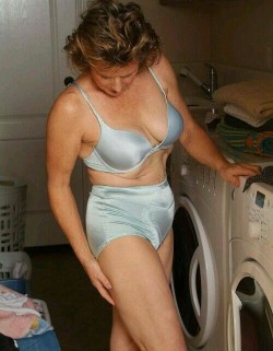 plutonium240:  Nice knickers… 