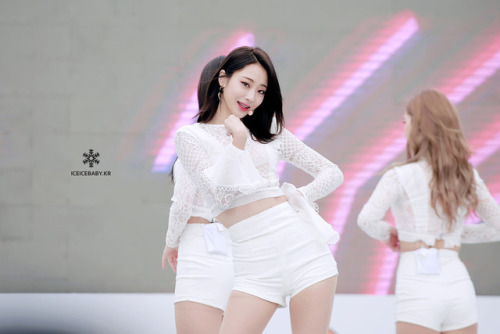 XXX Kyungri photo