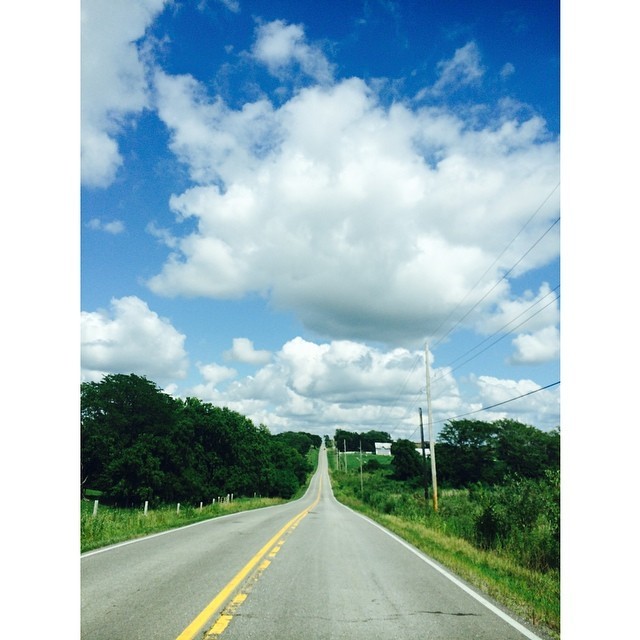 rachmoore:  Summer Daze. #cloudporn #skyporn #backroad #kansascity #instakc #igkansascity