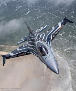 eyestothe-skies:F-16 Fighting Falcon, Belgian