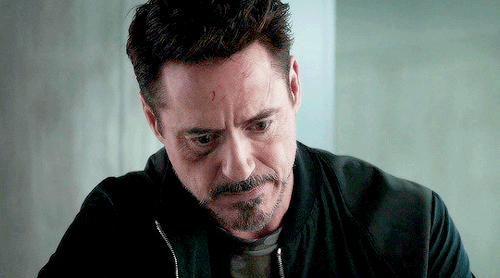rdj:Robert Downey Jr. as Tony Stark in Captain America: Civil War (2016) dir. Joe and Anthony Russo