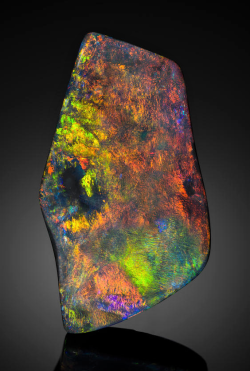 feynites:  bijoux-et-mineraux:  Large Black Opal - Lightning Ridge, NSW, Australia 78.76 carats  @my-beautiful-thief 