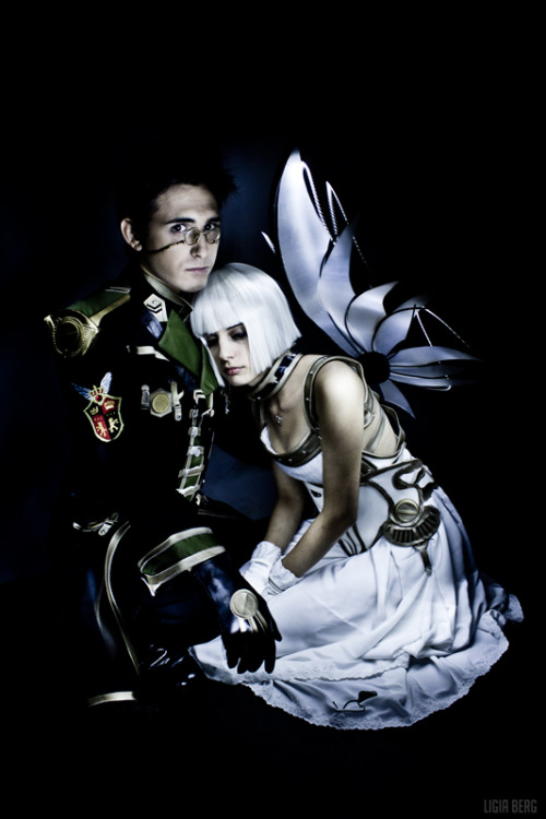 cosplaygen:  (via Clover 2 by ~LigiaBerg on deviantART)