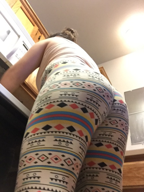 chubby-colombian-wifey:  bestamat:  chubby-colombian-wifey: allaroundbooty:   chubby-colombian-wifey:  Some selfies for the blog  while I make breakfast lol happy Saturday 😻😻😻😻🍆🍆🍑😝 -Wifey  Phatty Azz mmm #reblogking   🍑🍑🍑🍑🍑👌👌👌