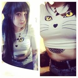 bobailynfett:  mothsandcrosses:  Kitty top