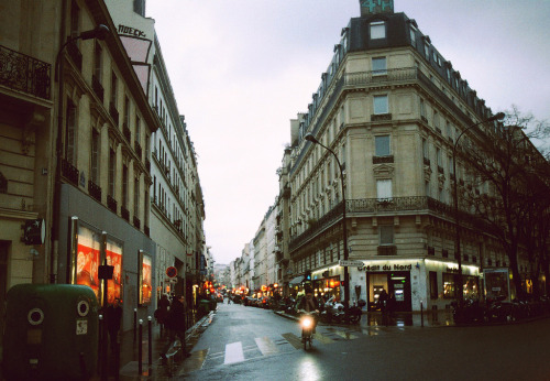 villere:  Paris by Hedda Selder 