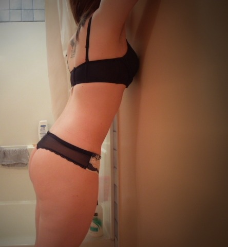 whatshermindsays that booty