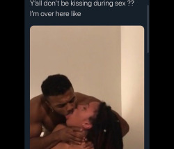 XXX theyre fuckin up. you Gotta  kiss during photo