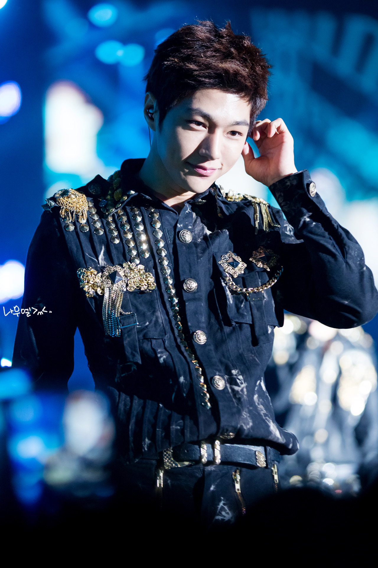 ifntsoo:  141115 Pepsi Concert© 나무엘 | do not edit/crop/remove the watermark.