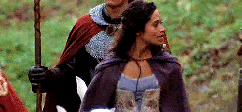 minaharkers: @morgana-pendragon​ asked: merlin + 1 — favorite female character guinevere 