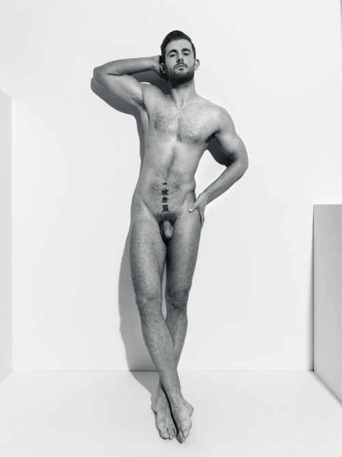 anotherhot:  Male nudes by Joachim Baldauf