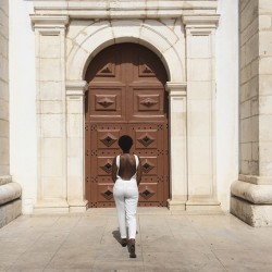 fashionsambapita:  Knocking on heavens door