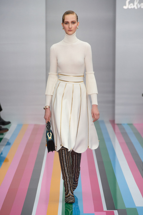 ferragamo:  The ‪#‎FerragamoFW16 Women’s Collection. Salvatore Ferragamo presents a collec