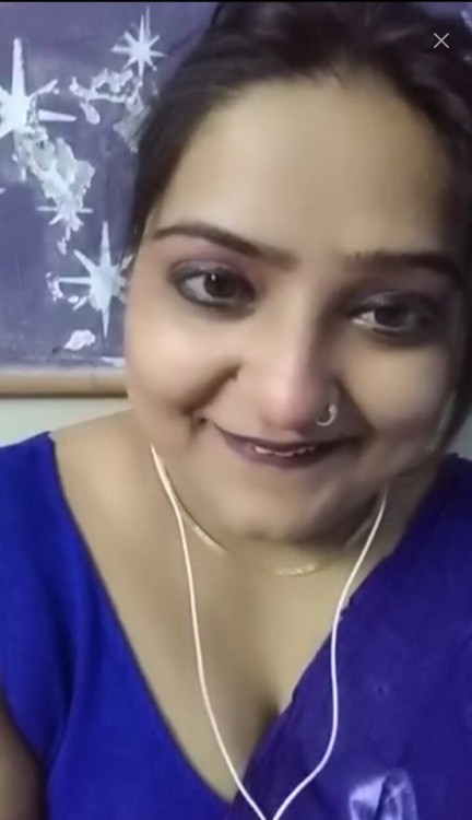 Shadi shuda aurato ke sex ke baat karke alag he maja aata hai jab Bo kehte hai yaar Jaisa tu keh rah