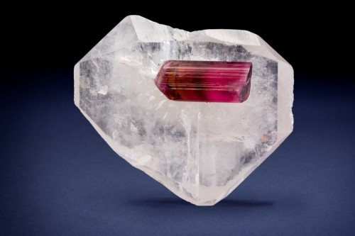 ifuckingloveminerals: Tourmaline var: Rubellite, QuartzJonas Mine, Conselheiro Pena, Doce valley, Mi