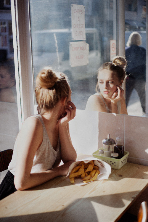 out-of-luck-i-look-up:  (34) hipster | Tumblr on We Heart It - http://weheartit.com/entry/55939604/via/PaulaDixgard