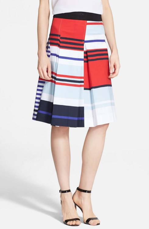 ‘Marina’ Geo Print Inverted Pleat SkirtSee what’s on sale from Nordstrom on Wanter