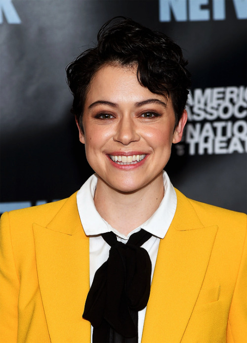 Tatiana Maslany attends The American Associates Of The National Theatre Celebrate &ldquo;Network&rdq