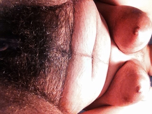 hairywomenrock: HairyFairy Yummy