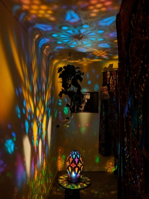 XXX sosuperawesome:  Decorative Sensory LightingAmberlights photo