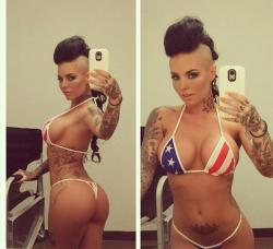 boofffxx:  Christy Mack hot as fuck  http://pt2391.tumblr.com