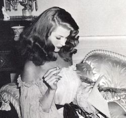 classichollywoodcentral: Rita Hayworth