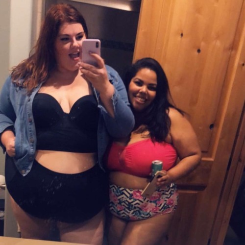 Me and @colie_reese looking like two snacks. #effyourbeautystandards #honormycurves #fatfashion #psb