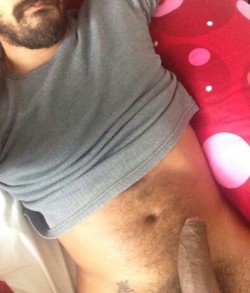 gayhairylovers:  Mmmhhhmmmm