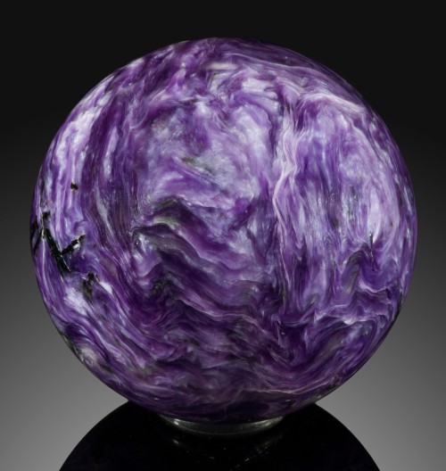 bijoux-et-mineraux - Charoite Sphere - Aldan Shield, Sakha...