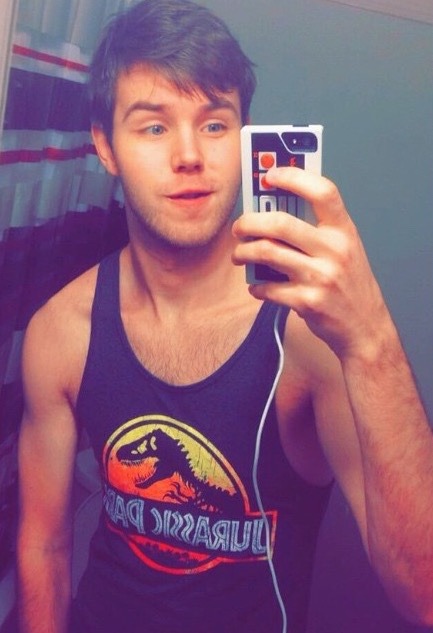 swag-beetles:  What do you capture shameless selfies? 