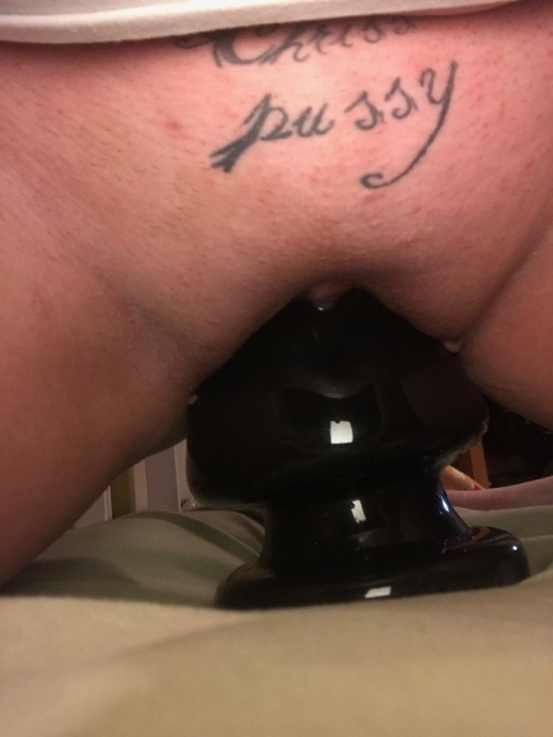 fummins:I love filling my pussy with things