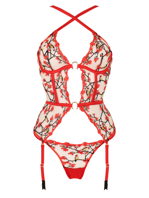 placedeladentelle:  Noa by Studio Pia / Available from size 1 (30C/32B/34A) to size 7 (34F/36E/38DD)