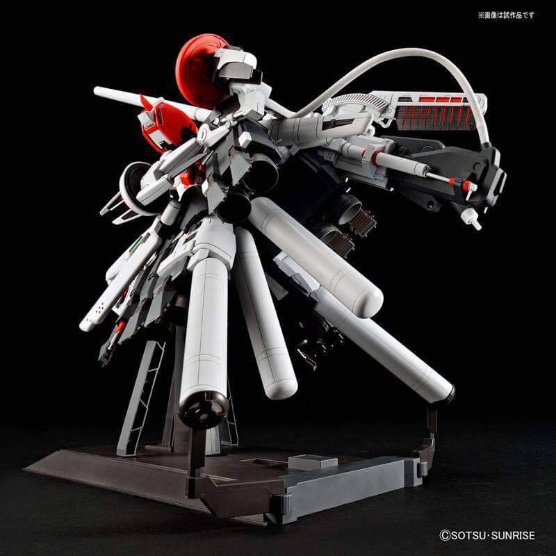 requiemjesta:Well fuck. MG #200 Deep Striker. There’s definitely a 2.0 S Gundam
