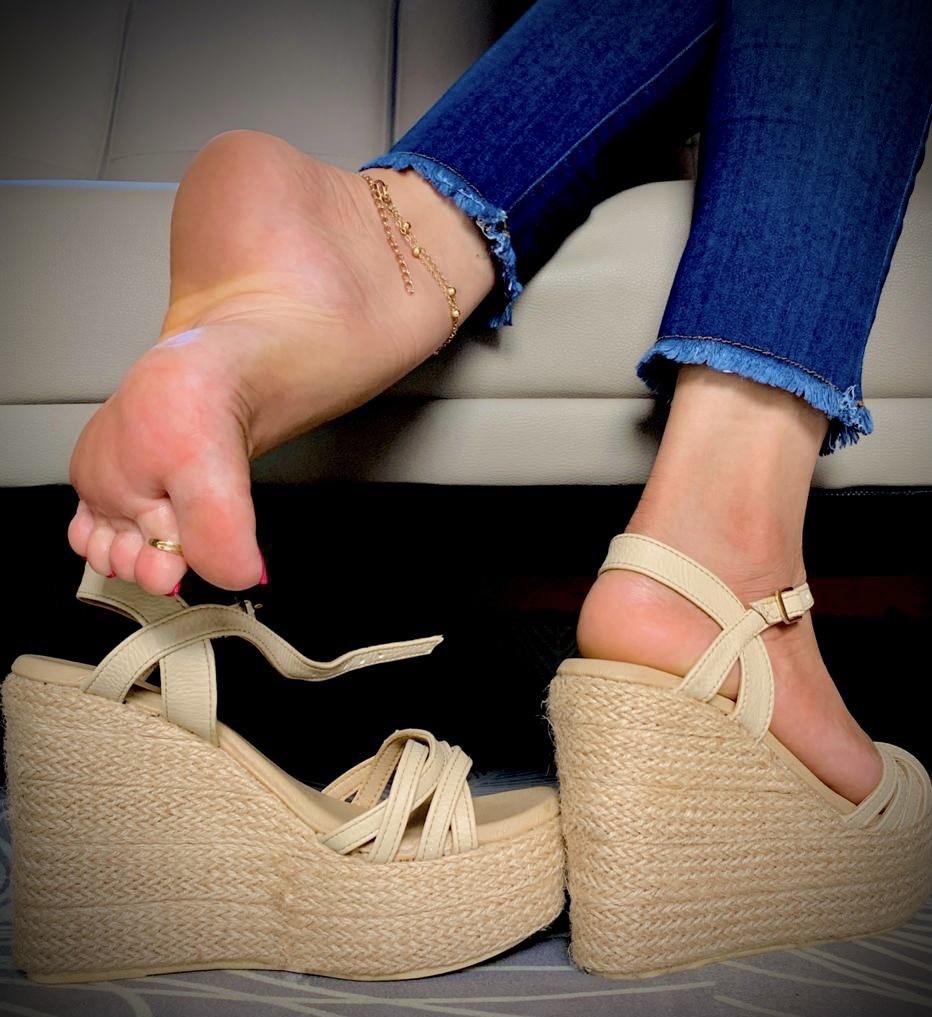 prettiestfeetever: