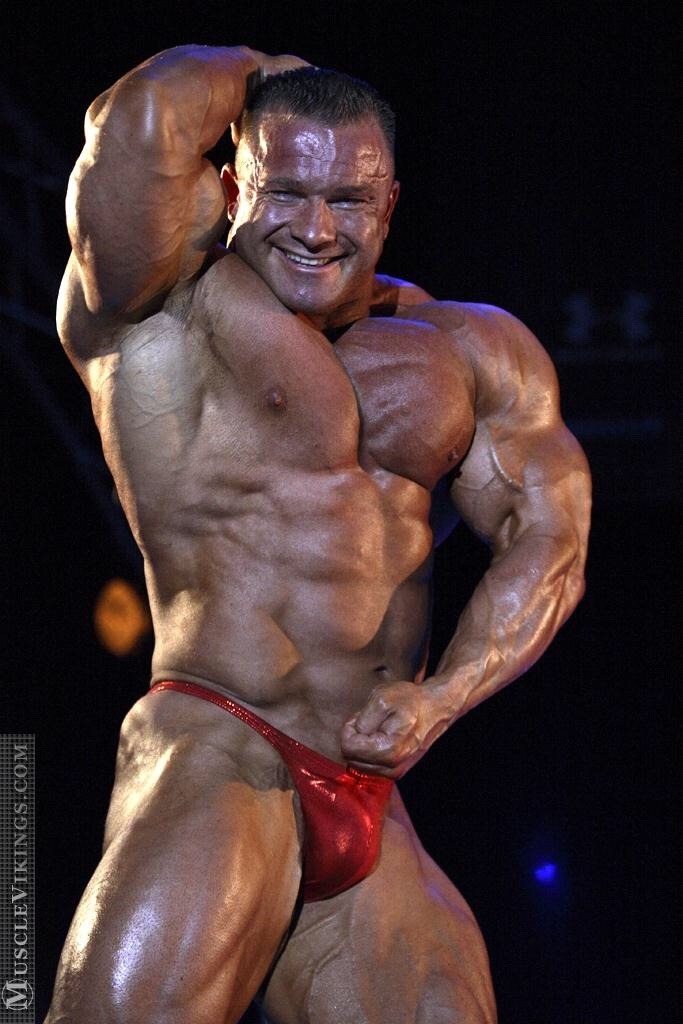 roidedmusclebullswithemptyposers:  musicianbear72:  Rockel  sexy as fuck xxx. 