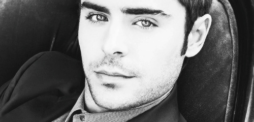 mancrushoftheday:  Reblogged via @man_crush