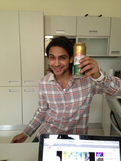 mototwinkclub: Sean Teale takes the best pictures of Luca Pasqualino.